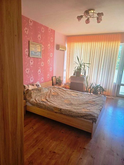 Продажба на тристаен апартамент в квартал Чайка