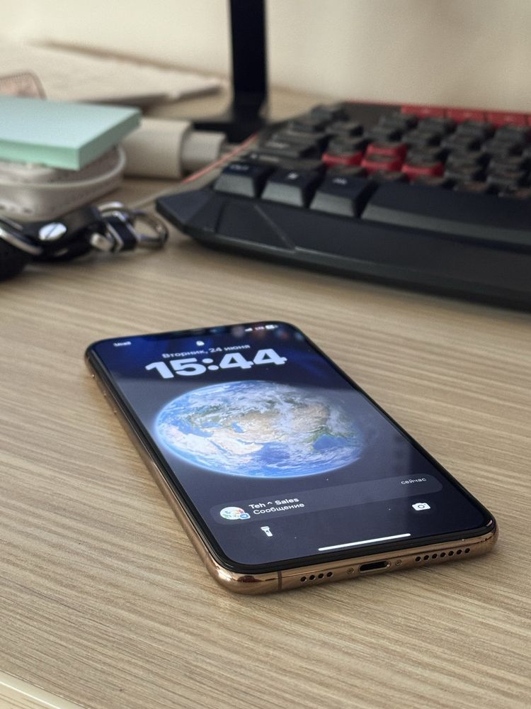 Iphone xs max на 64 гб в идеальном состоянии