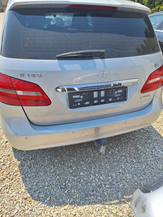 Piese dezmembrez Mercedes B class W246 Usa Haion Carlig Jante stop