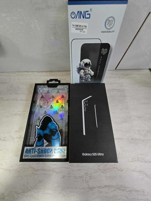 Vand Samsung S25 ultra sigilat !