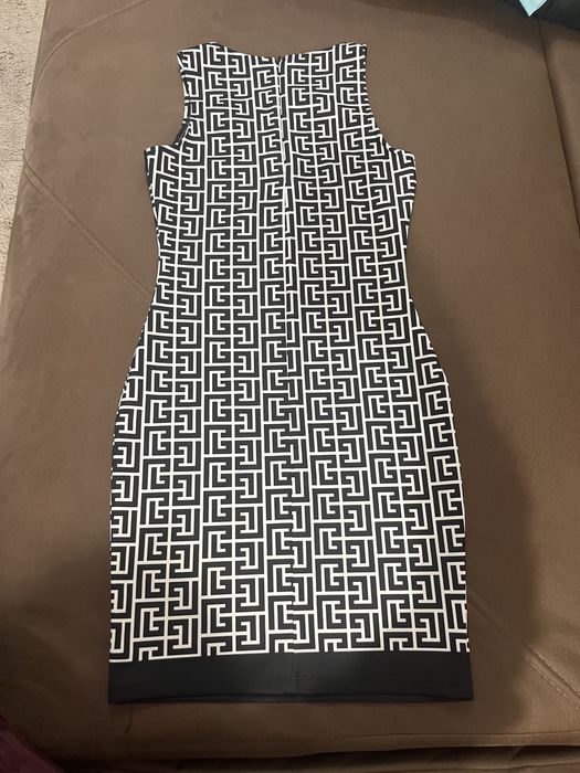 Черна рокля /запазена/