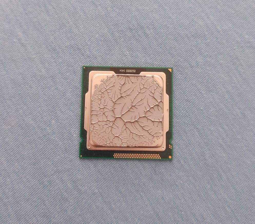 Процесор Intel i5 2400