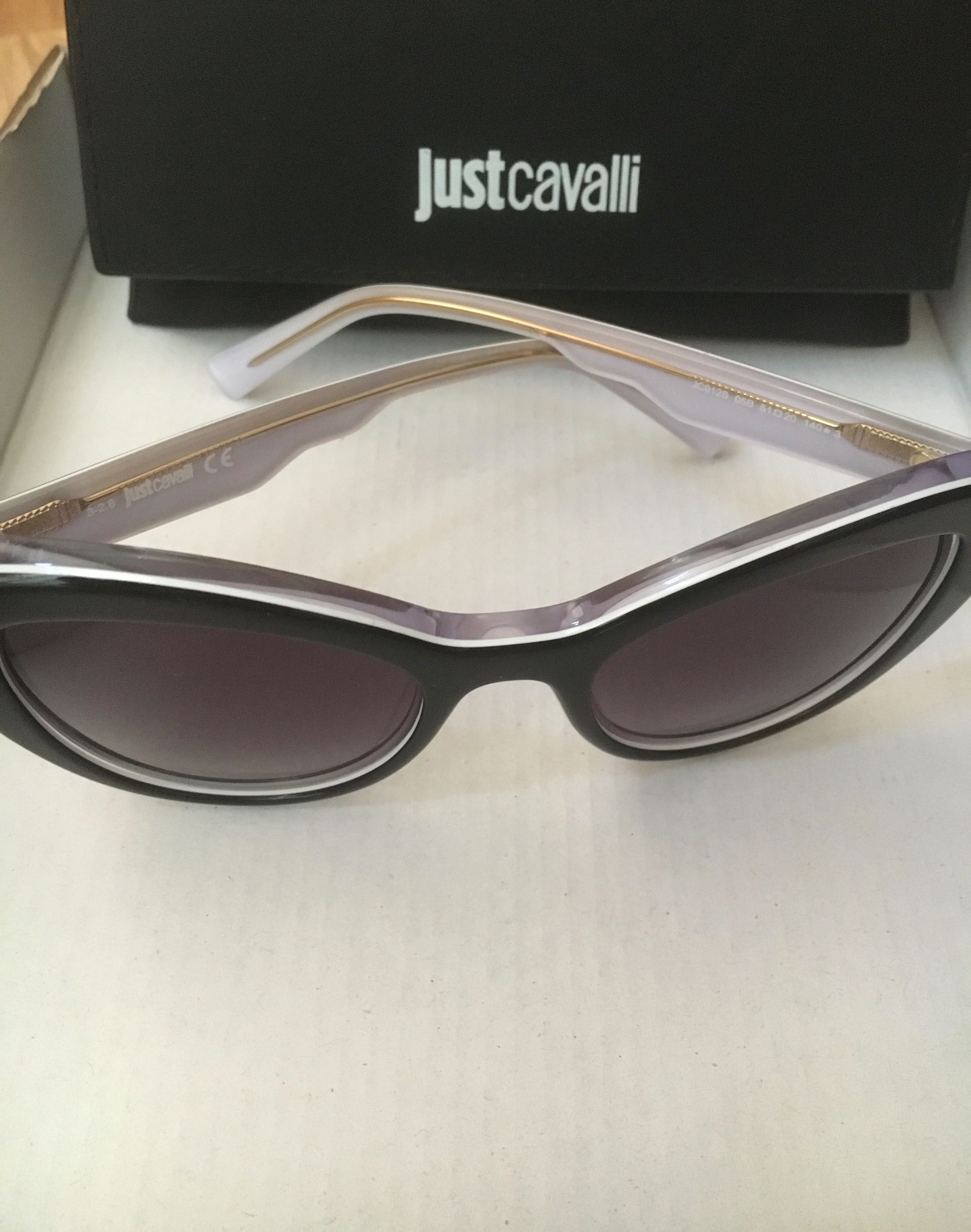 Чисто нови оригинални слънчеви очила JUST CAVALLI JC912S/05B