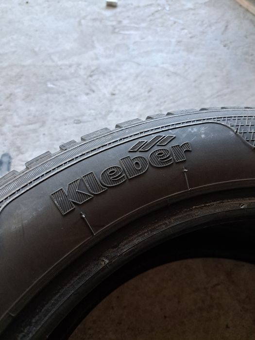 2 anvelope iarnă 205 55 r16 Kleber