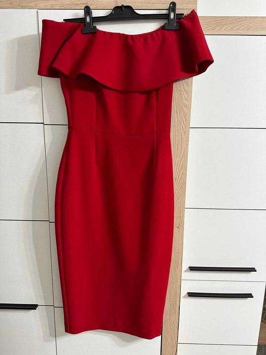 Rochie rosie eleganta
