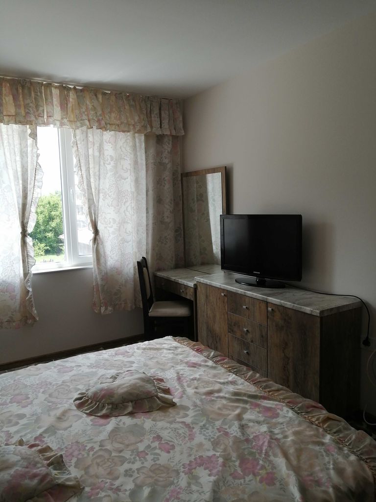 Дава се под наем Двустаен апартамент в Пловдив, Коматево - 68 кв.м за 306 € - Снимка #11