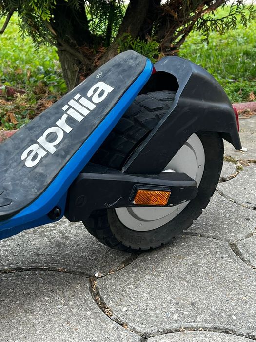 Trotineta Aprilia Tuareg 10 inch pliabila