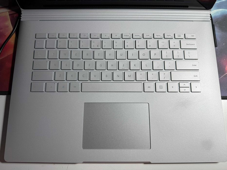 Microsoft Surface book 3