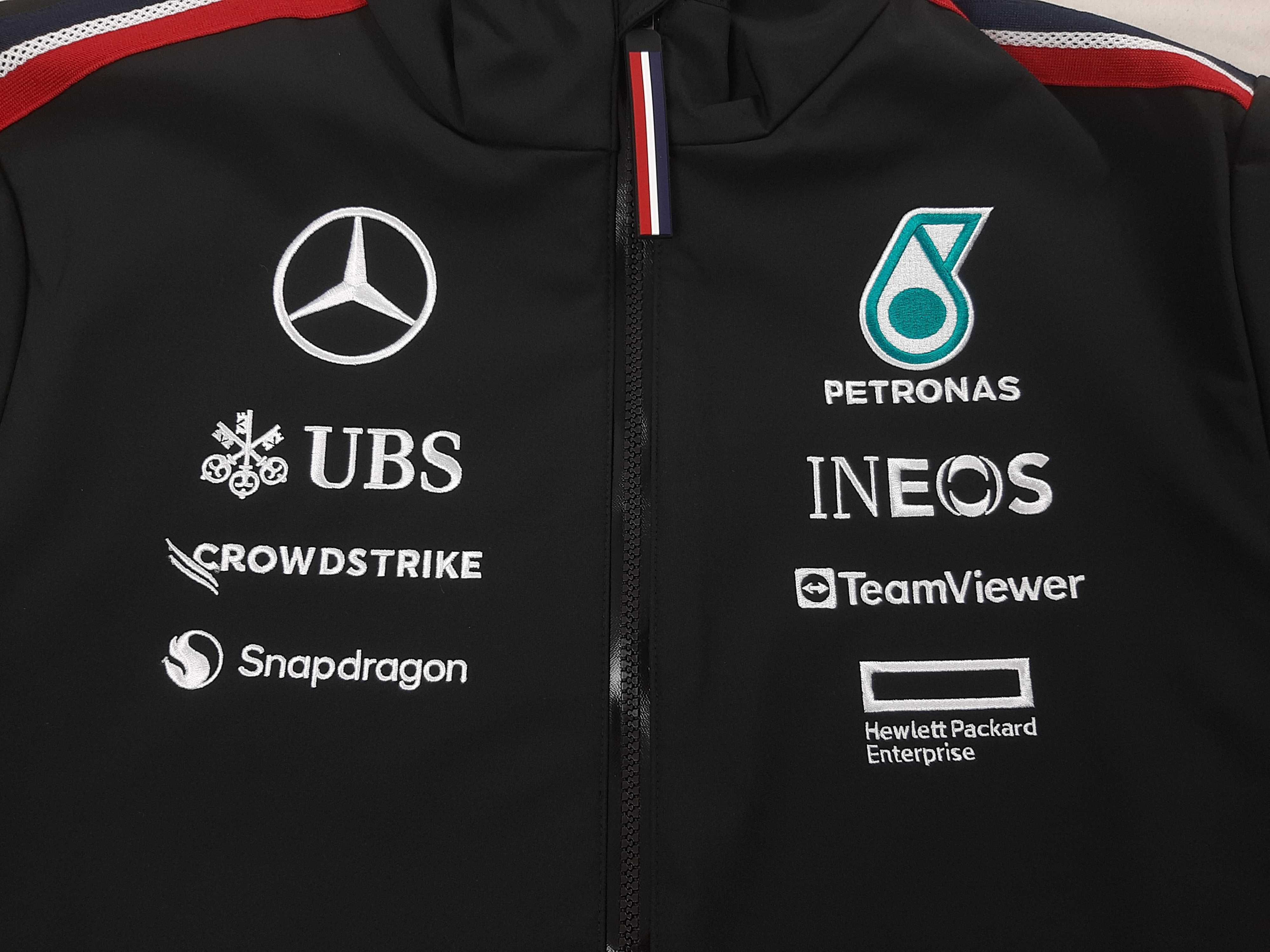 Mercedes AMG F1 Team Softshell - Оригинално мъжко яке р-р XL