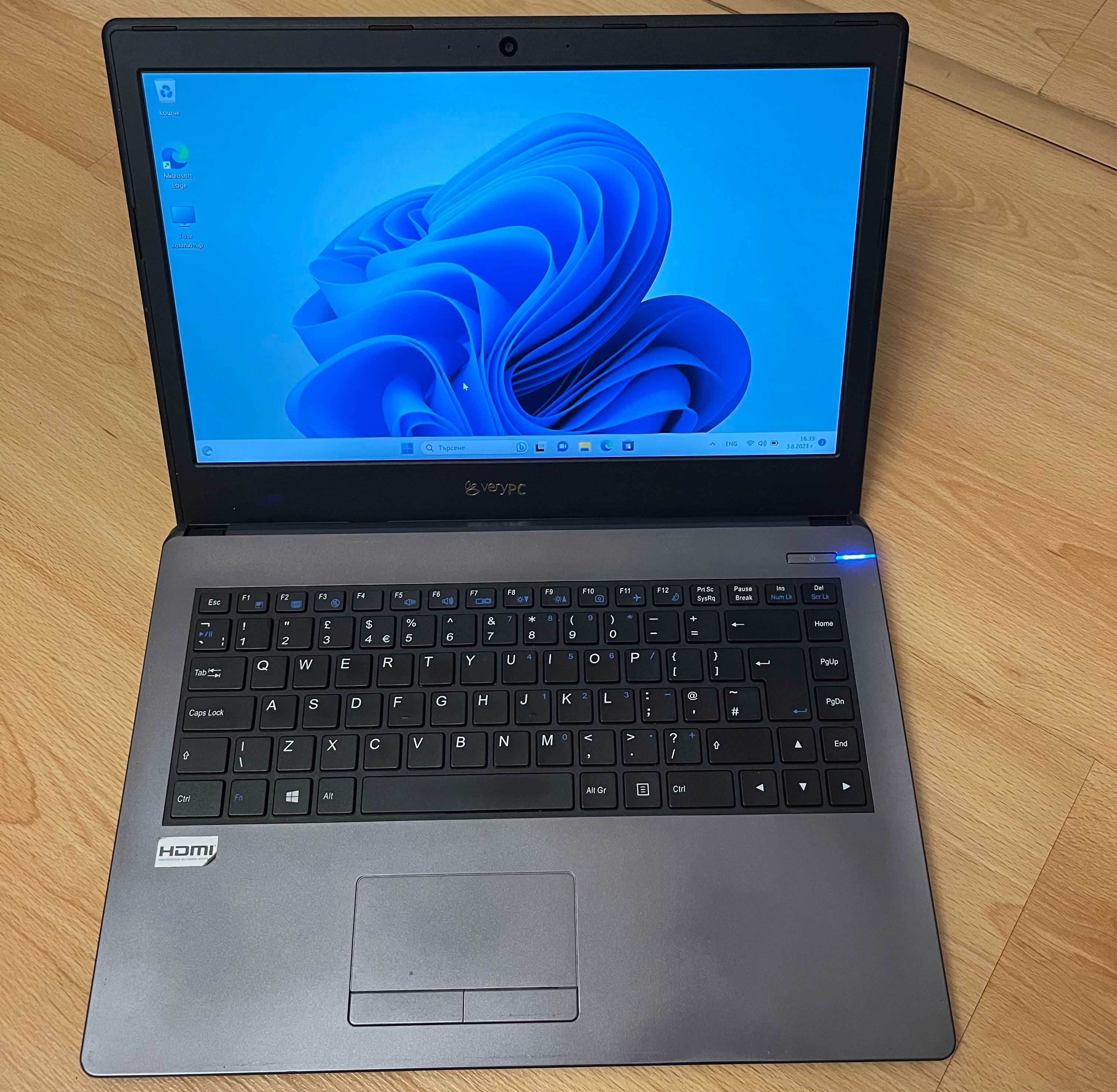 Laptop i5-8250u 240gb ssd 8gb ram 14” FHD ips