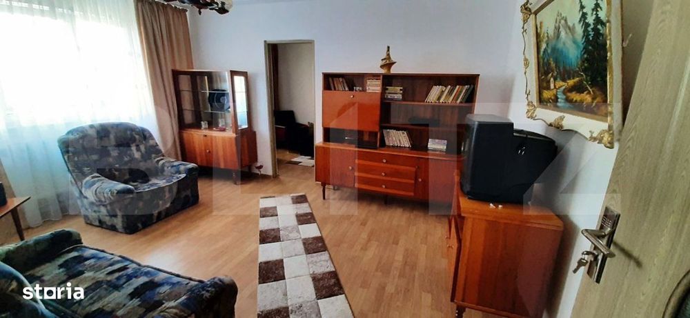 Apartament de vanzare, cu 3 camere, 56 mp, zona Micro 5