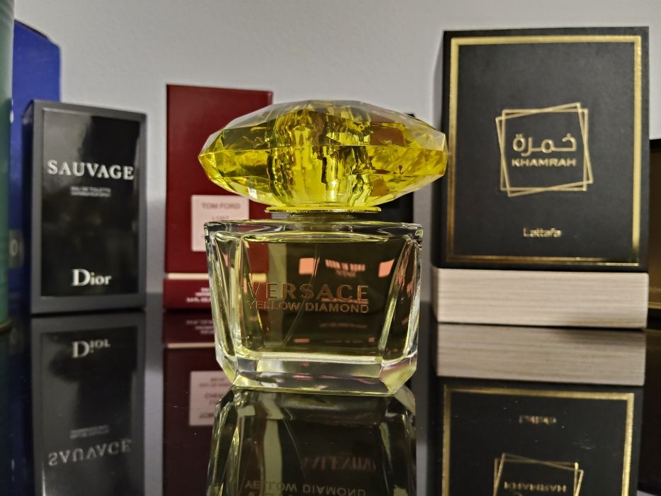 PARFUM Versace Diamond Pentru Femei