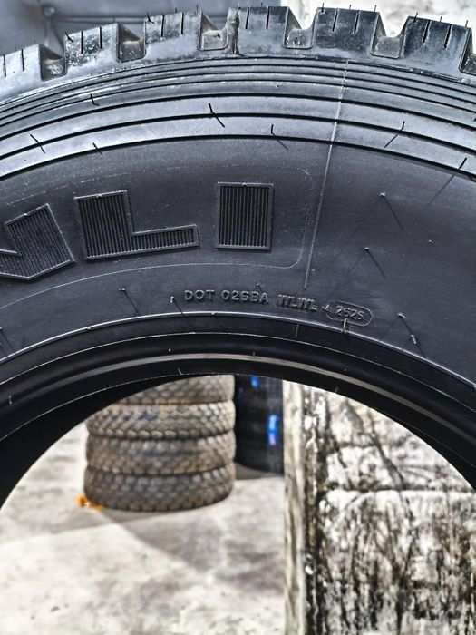 Wanli 11R22.5 SDR01 kamaz zilga bezkamer balon