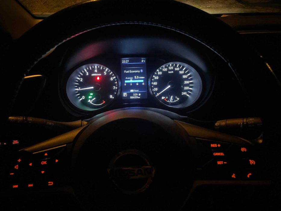 Nissan Qashqai impecabil, 1.3 157CP Automat unic proprietar