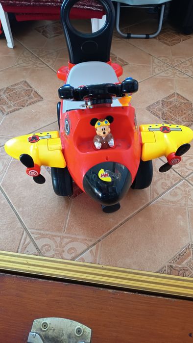 Avion copii  in stare buna