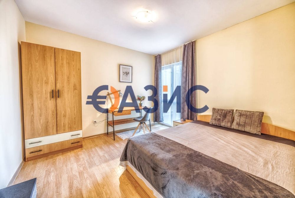 Продава се Четиристаен апартамент в к.к. Слънчев бряг - 91 кв.м за 1264 €/кв.м - Снимка #3
