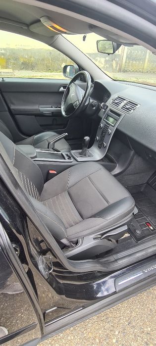 Volvo v 50 2.0 136 CP