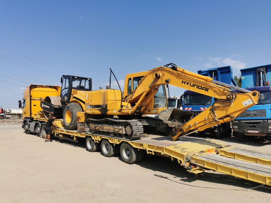 Inchiriez buldoexcavator (buldo excavator) cu picon si furci trakker