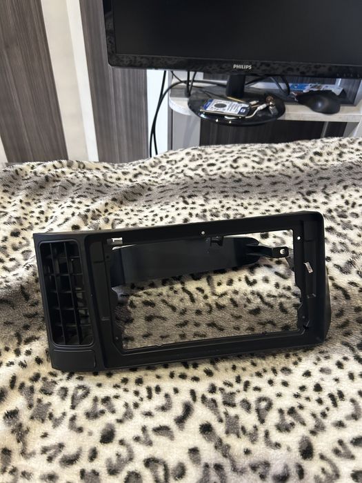 Рамка под планшет golf 3 vento