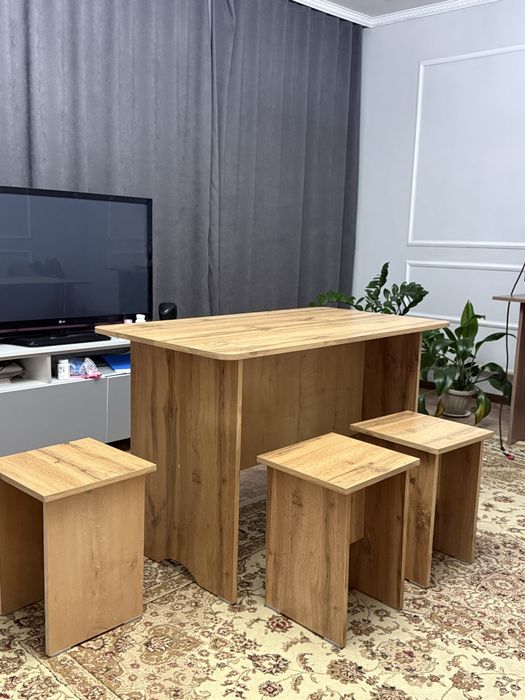 куханный стол комплект