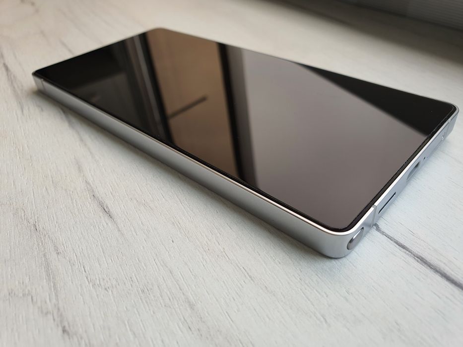 Samsung Galaxy S25 Ultra 256GB Titanium White Silver