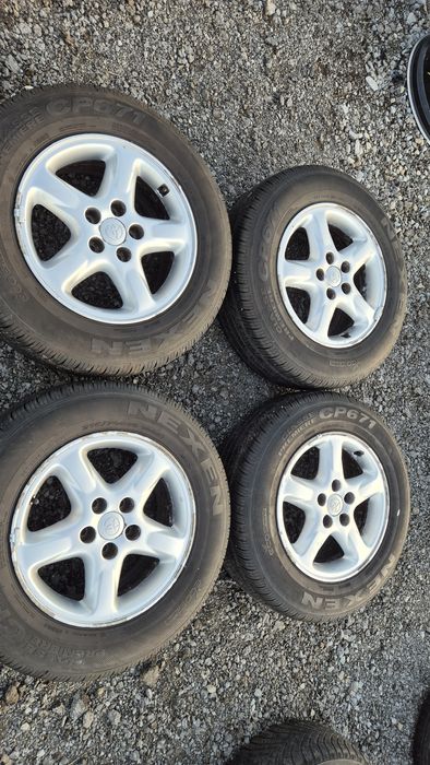 Оригинални джанти Тойота 5/114.3 Toyota Rav4 5x114.3
ET 35 J 7 
Центра