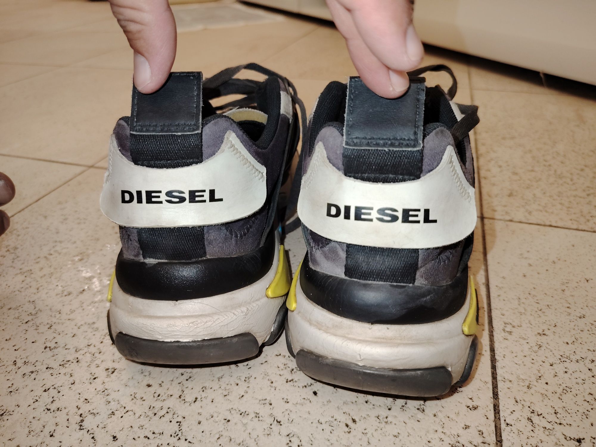 Маратонки diesel 43 номер