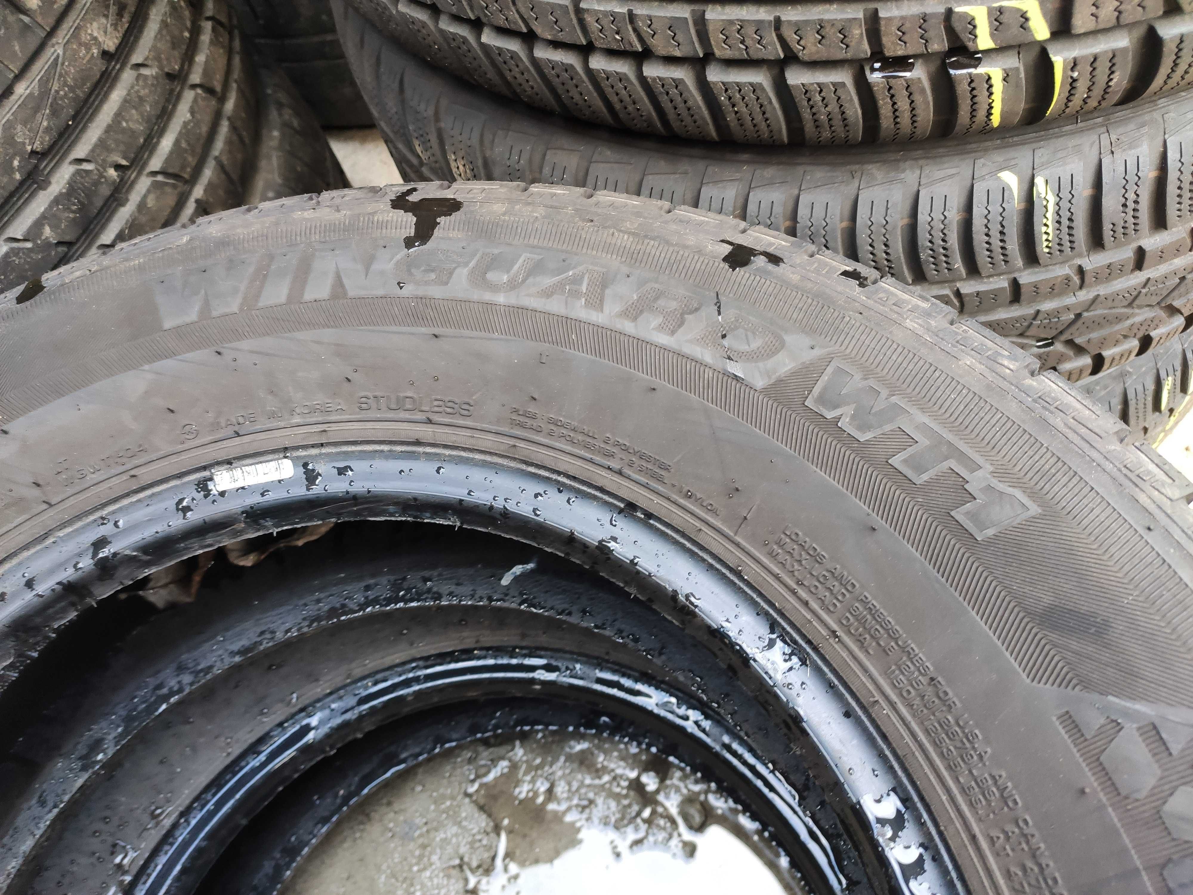 2бр Зимни гуми за БУС 235 65 16 С - Nexen DOT 2022