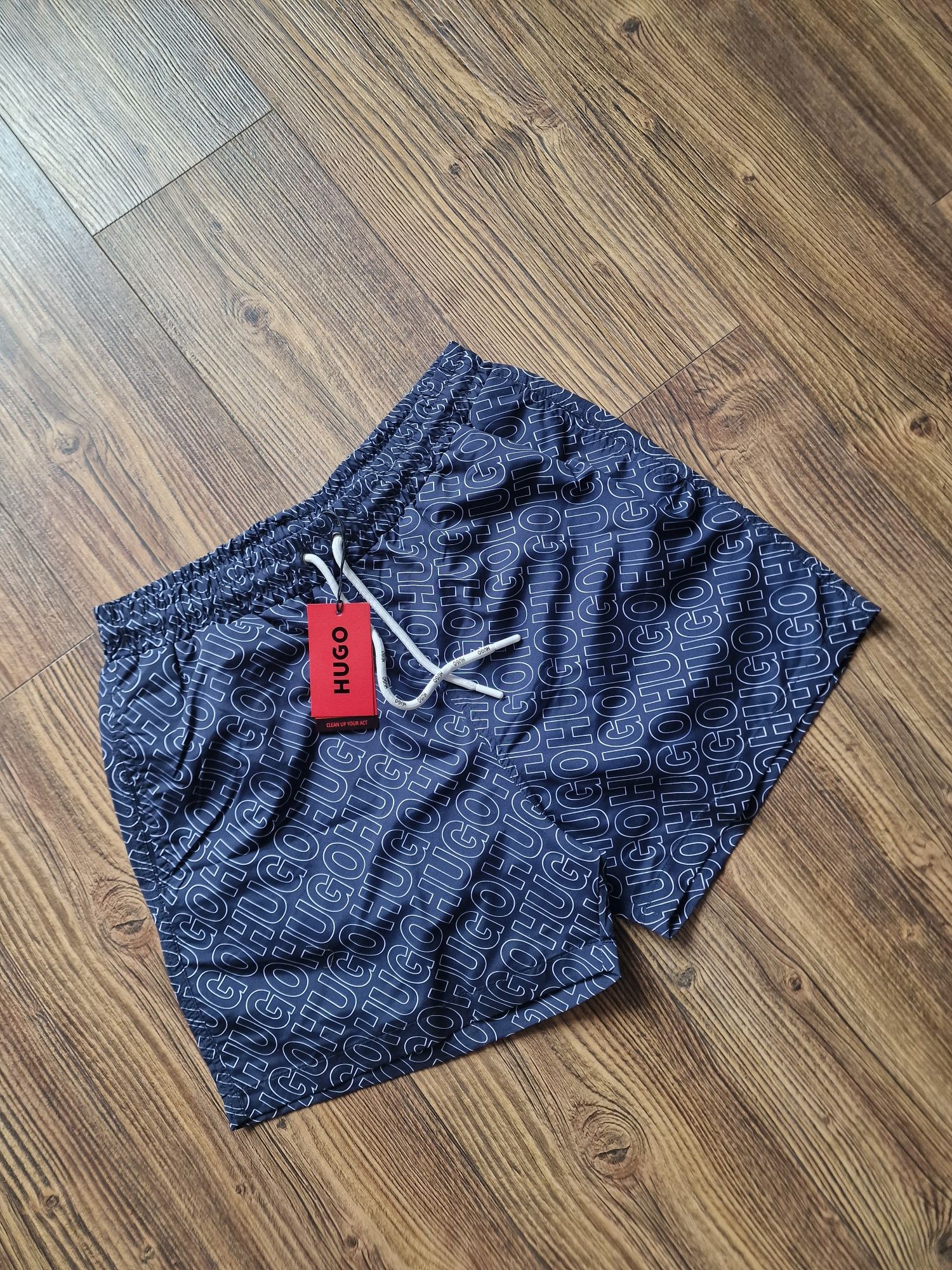Страхотен мъжки бански HUGO BOSS  размер S M L XL 2XL