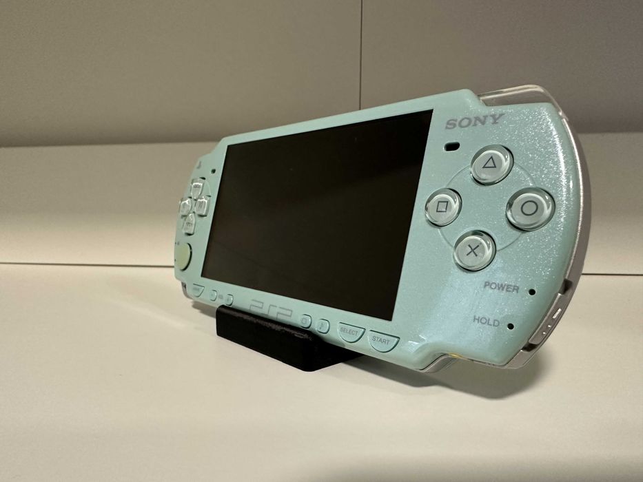 Sony PSP 2000 Mint Green Modata (plus accesorii)