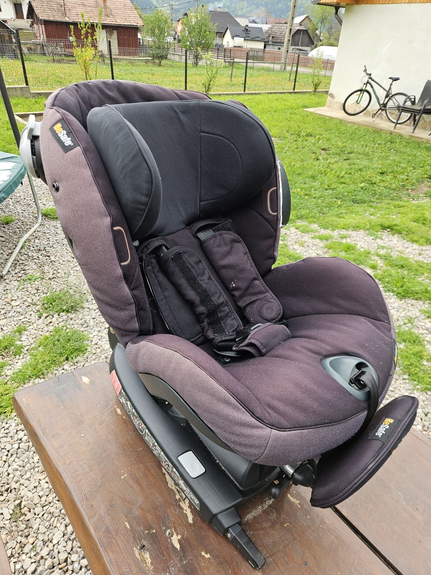 Scaun auto copii Besafe iZi Combi X4 ISOfix 0-18kg