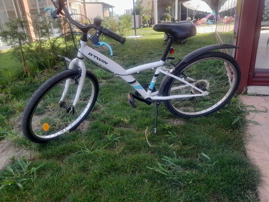 Vand bicicleta copii Btwin foarte putin folosita doar ridicare persona