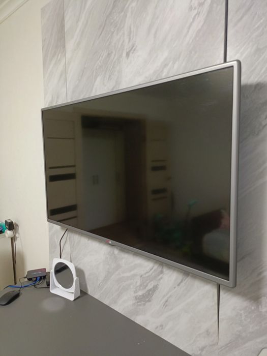 Телевизор LG 42LB528V +приставка H96Max