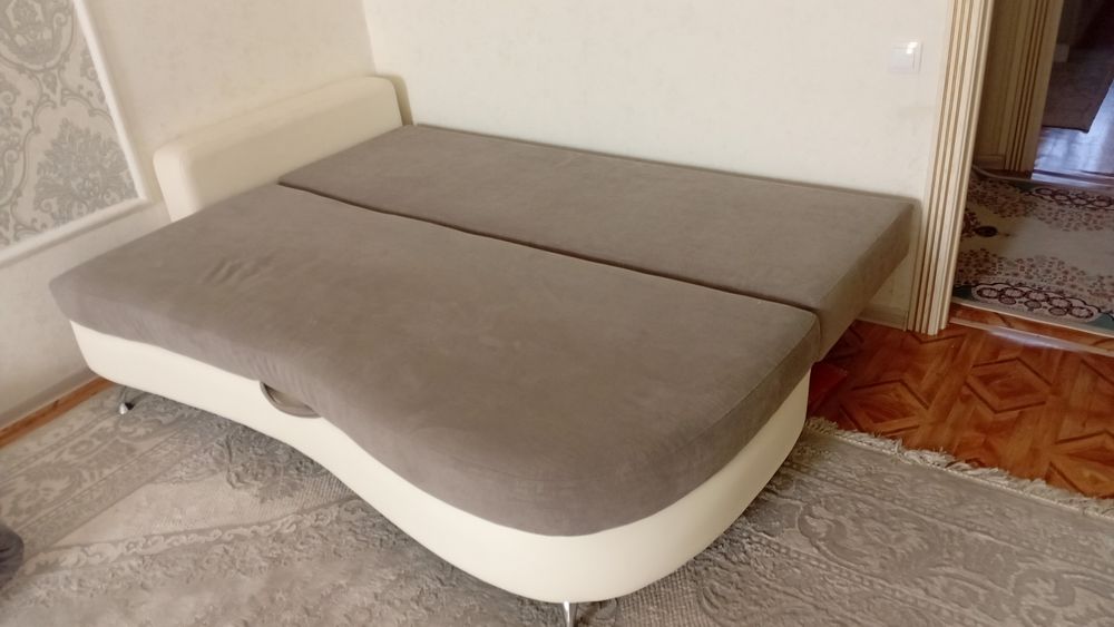 Продам диван.состояние отличное