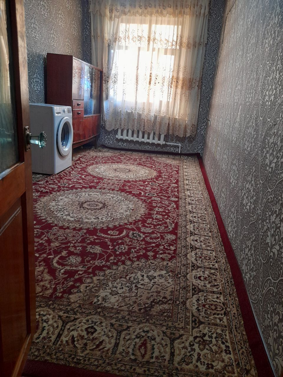 Яшнабадский район, панельный, возле Бозорчи, 2-комн. дом, 43.5 м², 3/4
