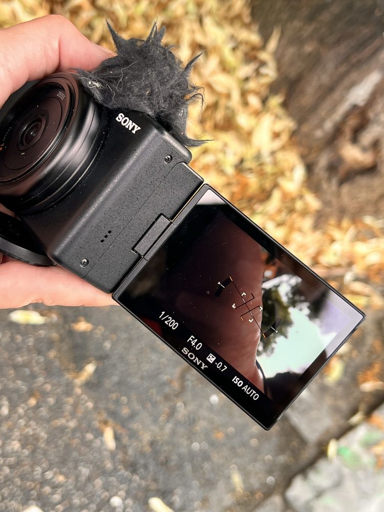 Sony ZV-1F - aparat in stare perfecta de functionare