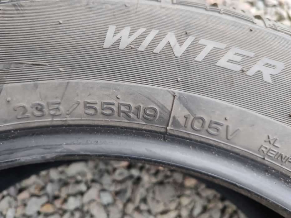 Vând anvelope second hand.