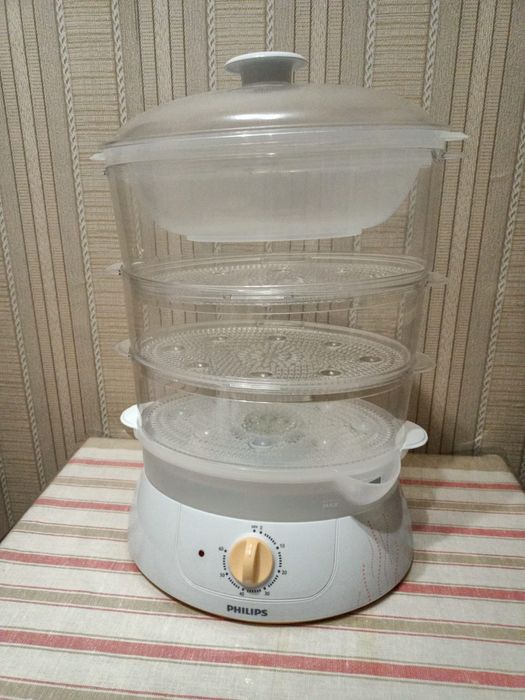 Продам пароварку новая