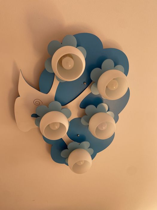 Люстра на детскую за 10.000 тг