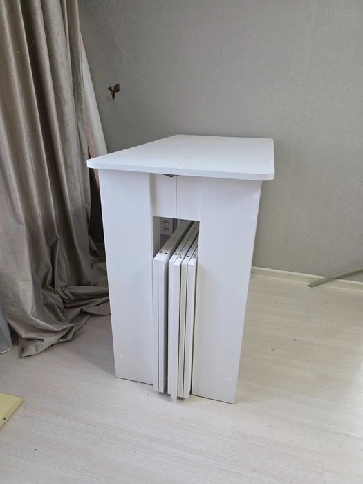 Стол трансформер. 4,0×1.0 м. , белый.