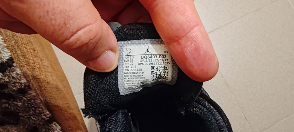 Jordan Aura nike copii marimea 35 nu adidas puma