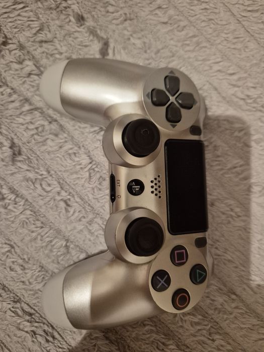 Ps4 геймпад, все кнопки работают