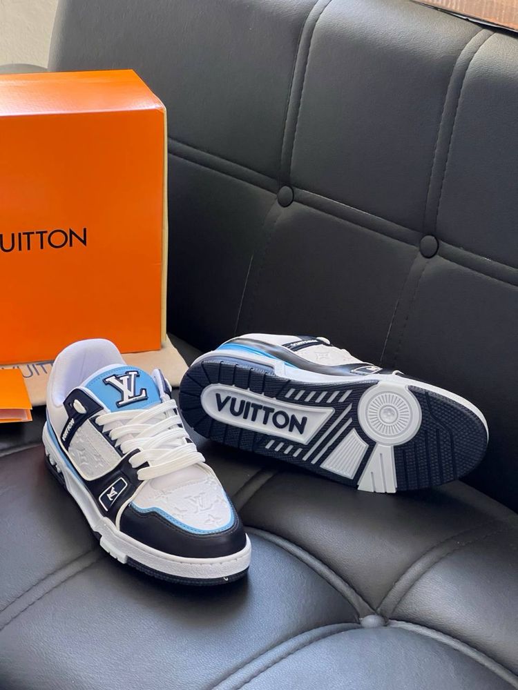 Adidasi Louis Vuitton !!! Calitate superioara !!! Marimi 40/44 !!!