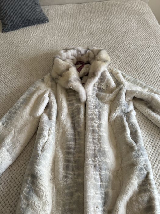 Продам шубу натуральную