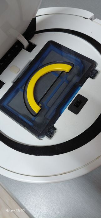 Прахосмукачка робот Silvercrest