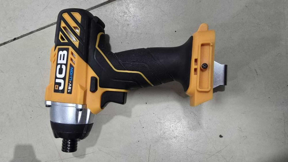 Акумулаторен безчетков перфоратор JCB  18BLRH + винтоверт JCB 18ID