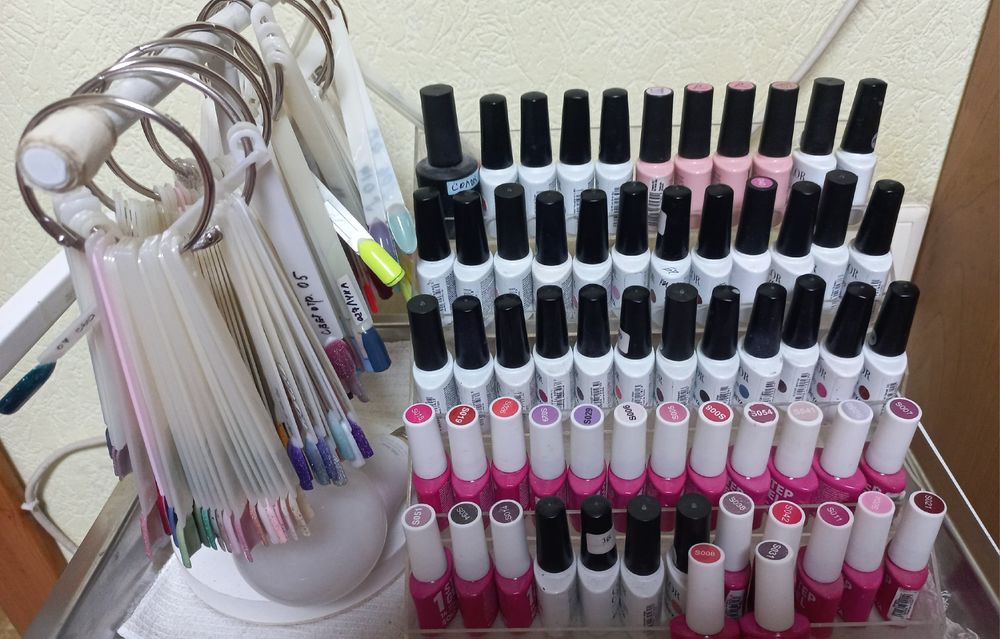 Продам гель лаки 299т