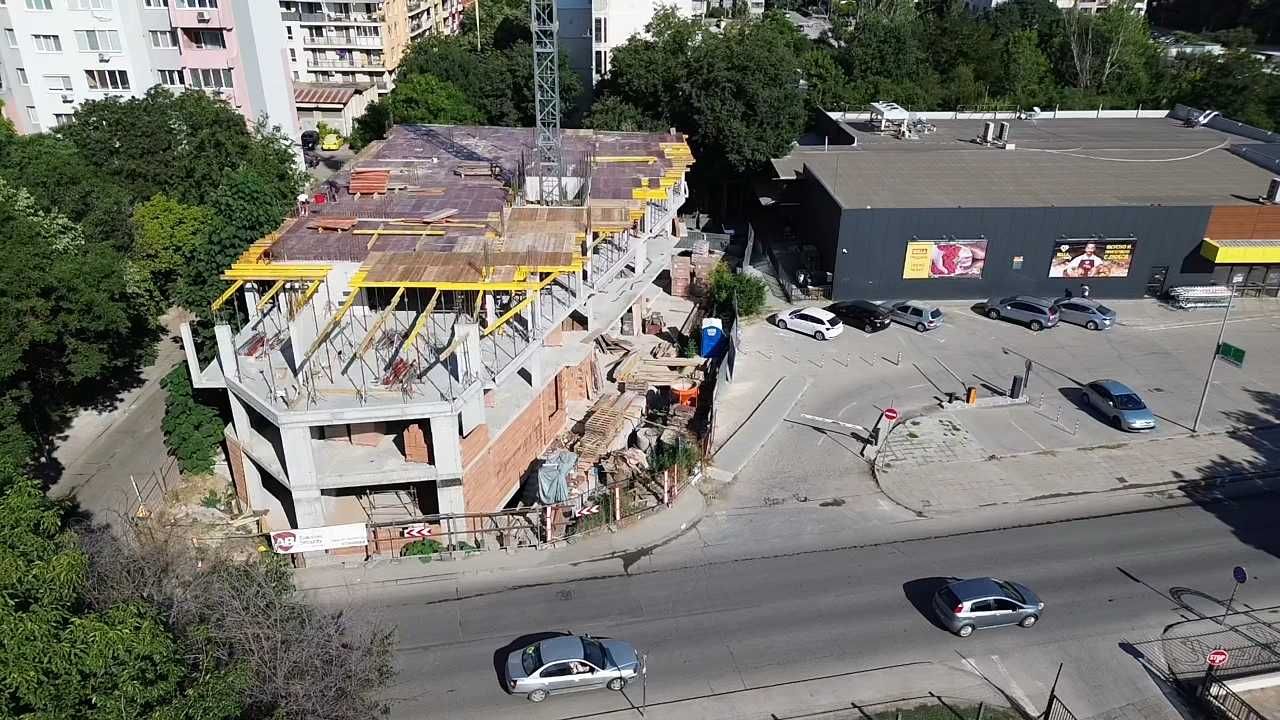 Апартаменти с Една, Две и Три спални до магазин Билла