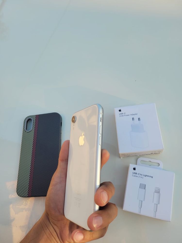 Продается Iphone XR 64GB