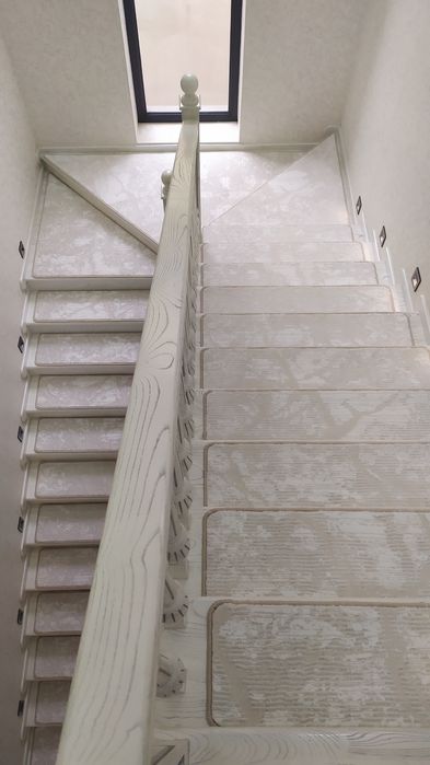 Установка на лестницу ковровые дорожки